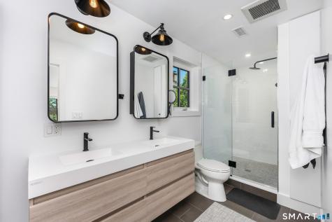 21 Fairfield Avenue Darien CT 06820