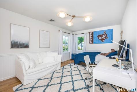 21 Fairfield Avenue Darien CT 06820