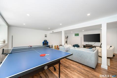21 Fairfield Avenue Darien CT 06820