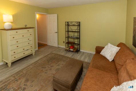 7 Mitchel Terrace Essex CT 06442