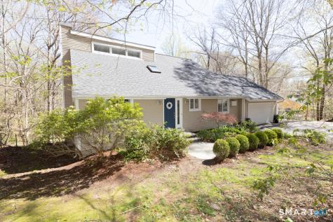 7 Mitchel Terrace Essex CT 06442