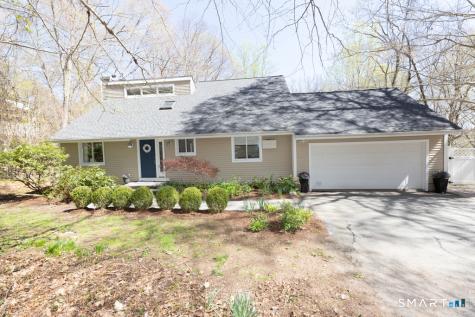 7 Mitchel Terrace Essex CT 06442