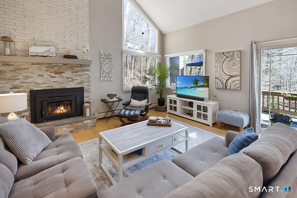 7 Mitchel Terrace Essex CT 06442