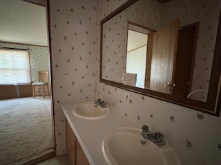 44 Norwich Avenue Norwich CT 06360