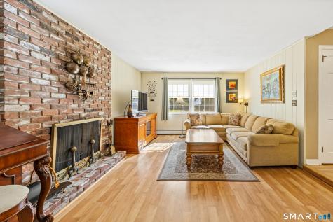 42 Eastgate Drive Cheshire CT 06410
