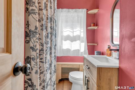 206 Alps Road Branford CT 06405