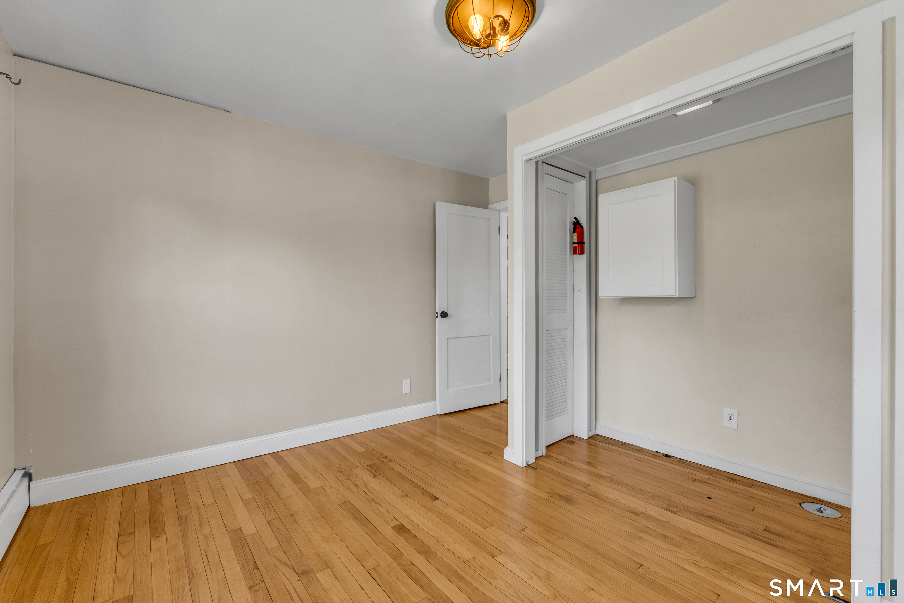 206 Alps Road Branford CT 06405