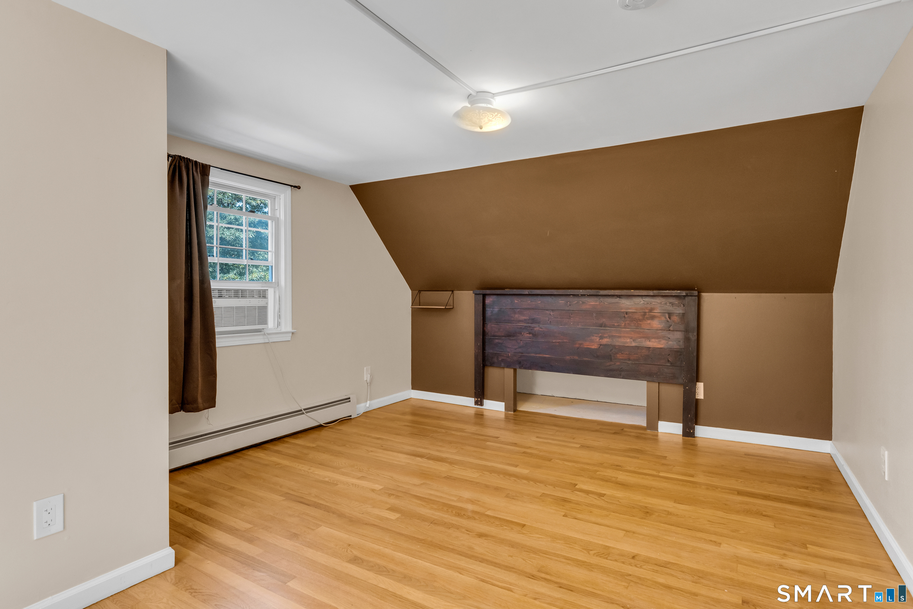 206 Alps Road Branford CT 06405