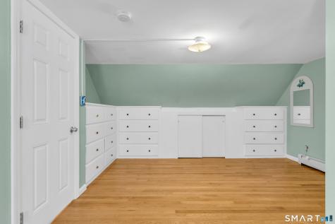 206 Alps Road Branford CT 06405