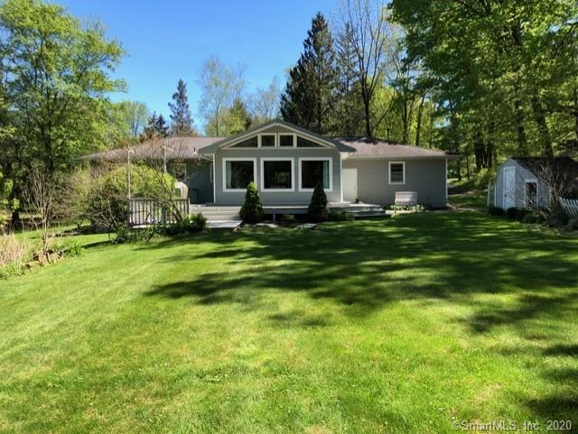 21 Hall Lane Newtown CT 06470