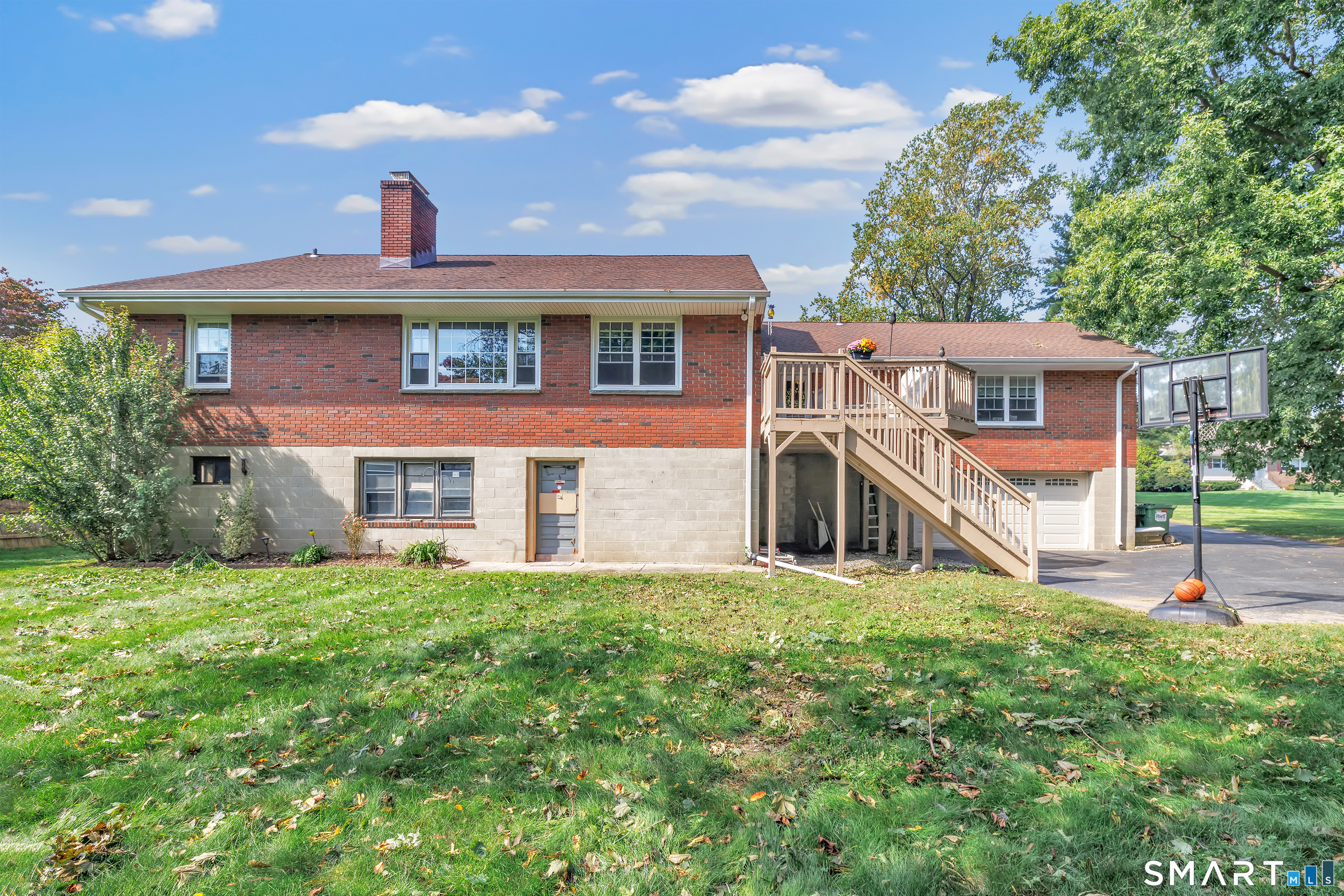 10 Merrill Road Trumbull CT 06611