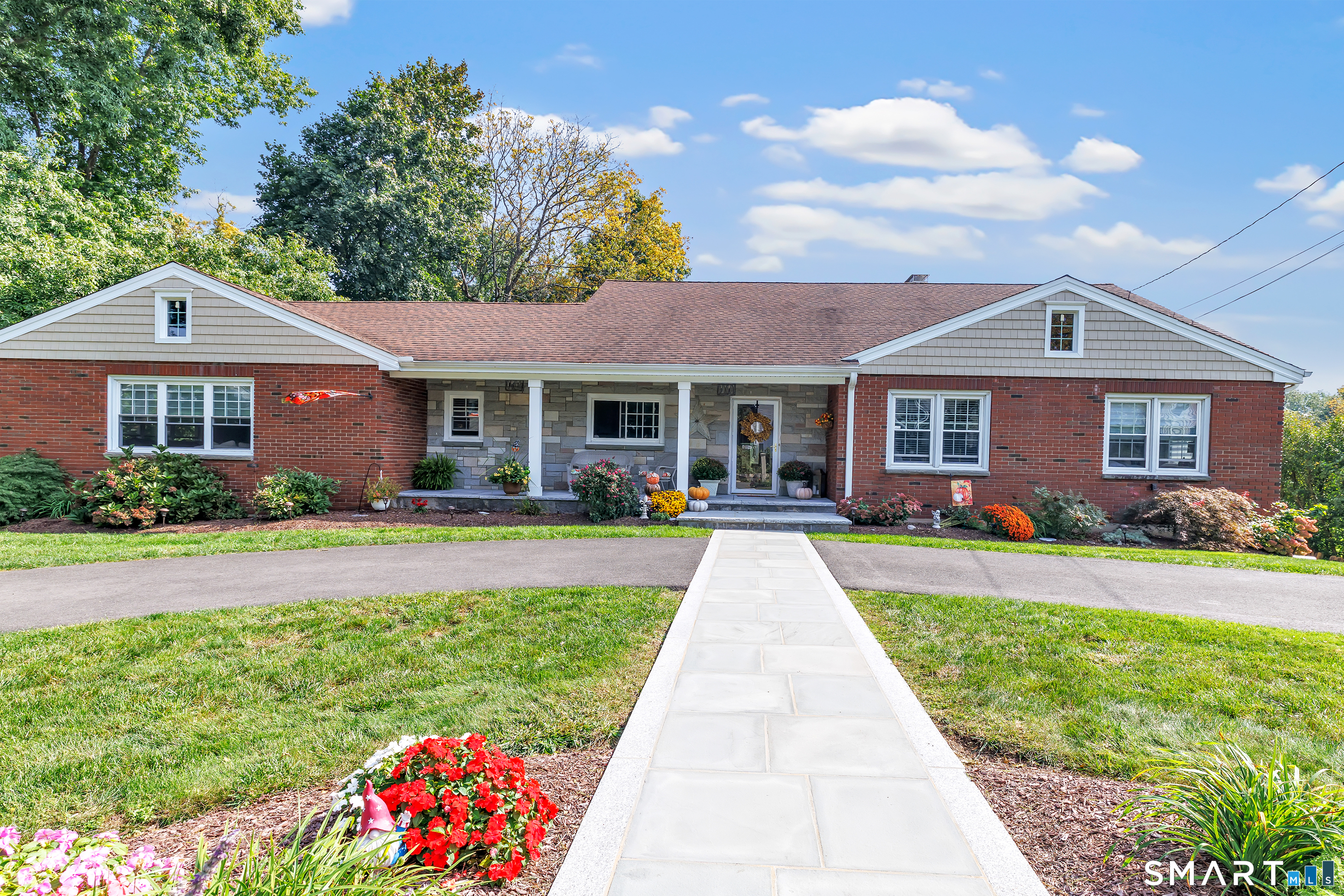 10 Merrill Road Trumbull CT 06611