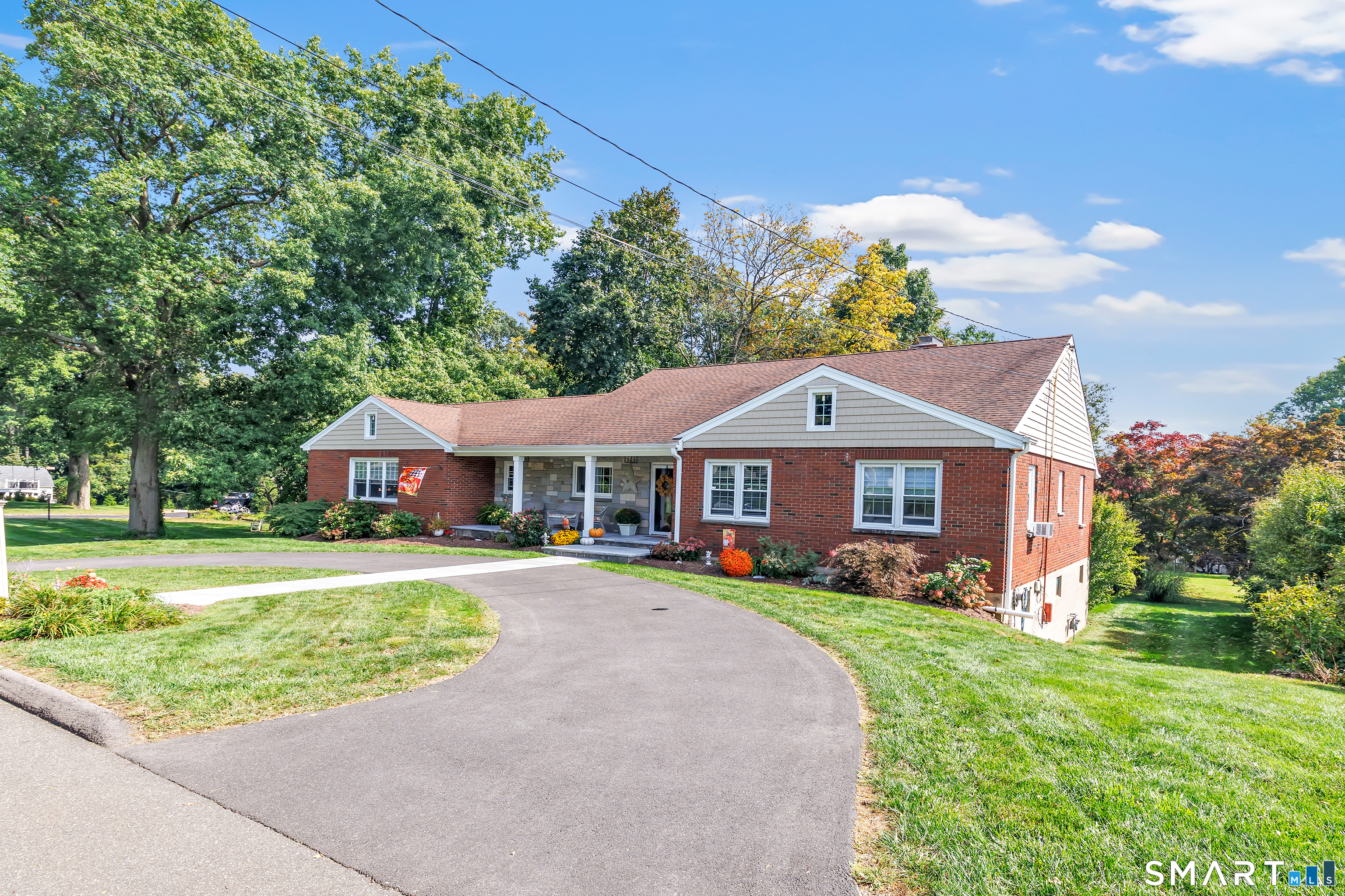 10 Merrill Road Trumbull CT 06611