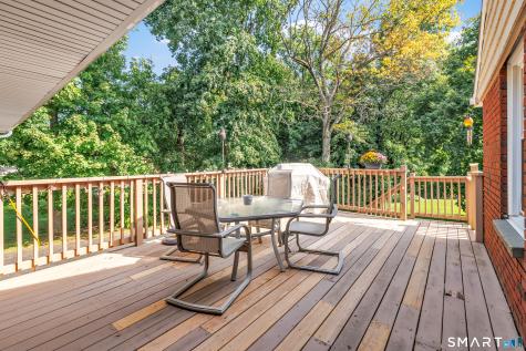 10 Merrill Road Trumbull CT 06611