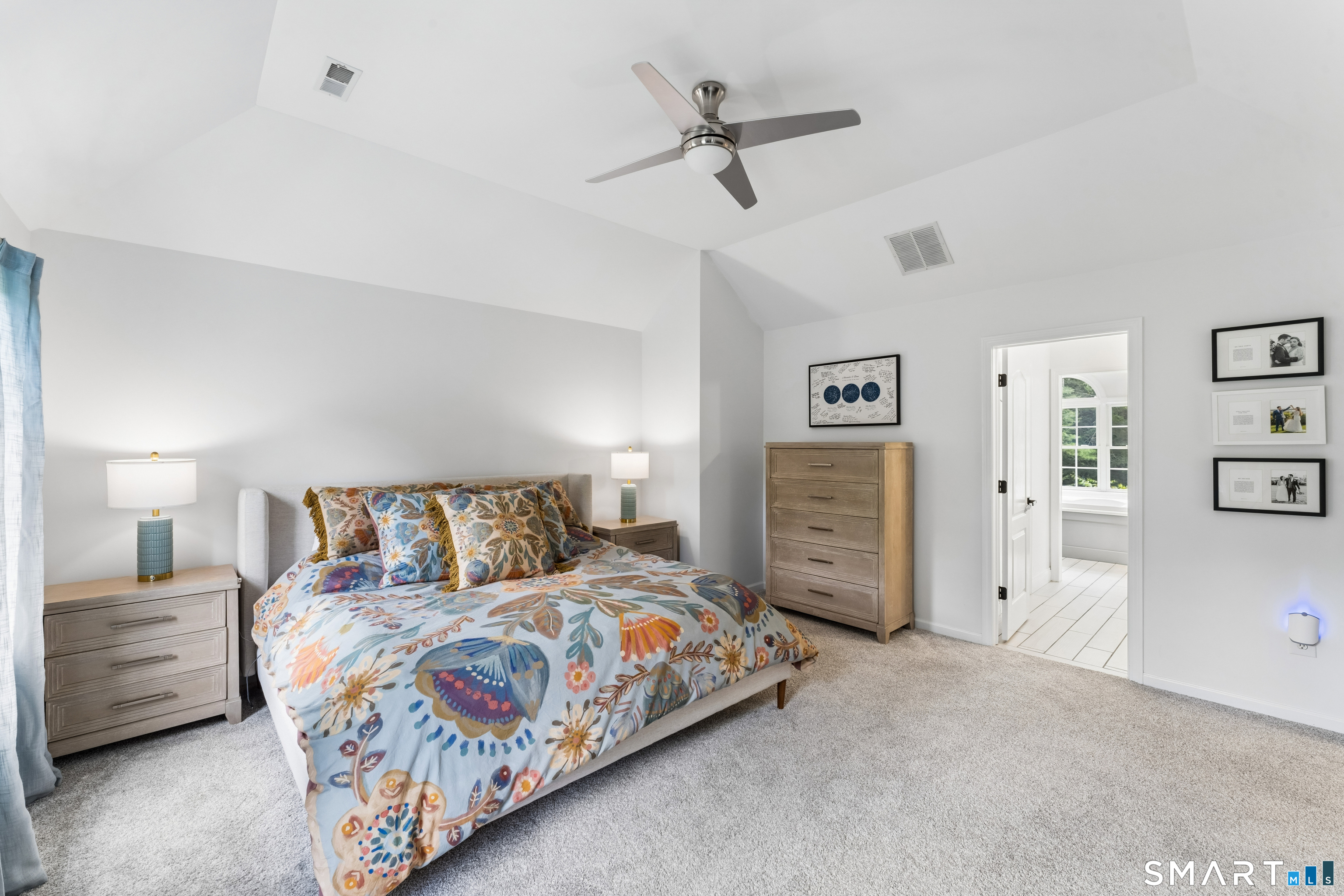 10 Pearl Street Newtown CT 06482