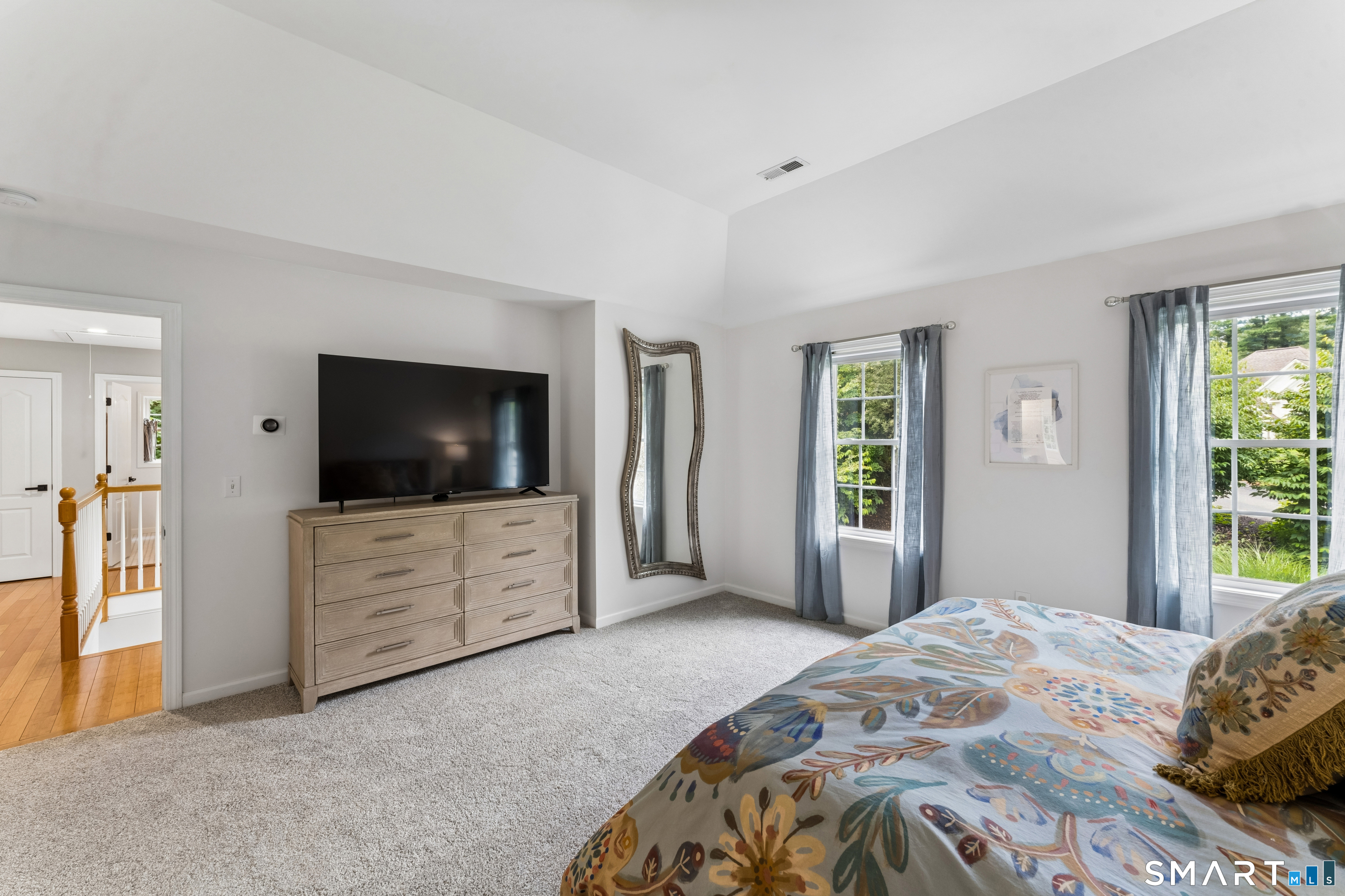10 Pearl Street Newtown CT 06482