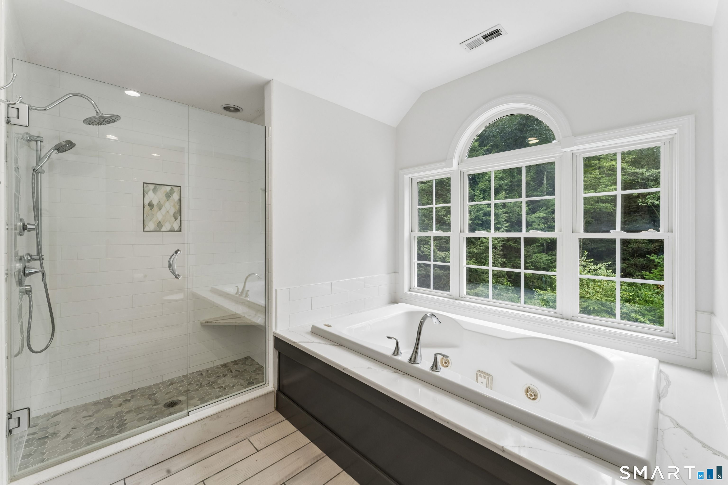 10 Pearl Street Newtown CT 06482