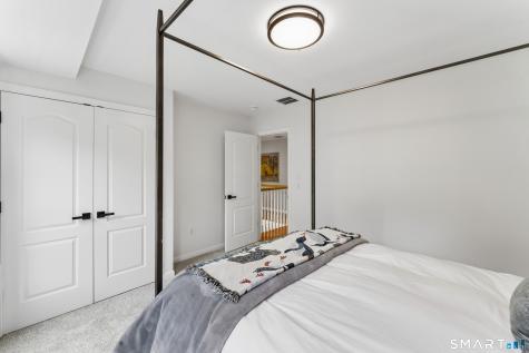 10 Pearl Street Newtown CT 06482