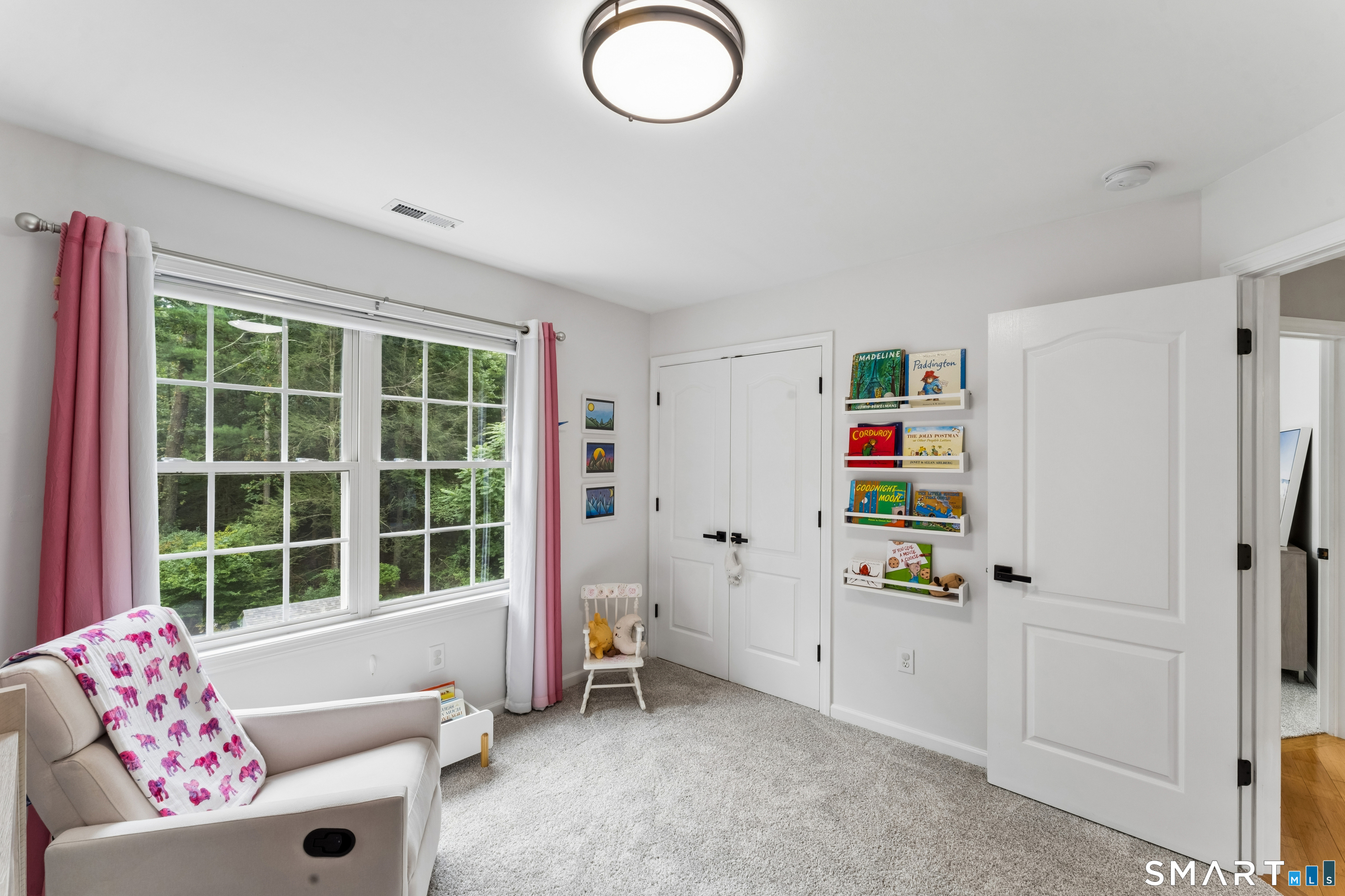 10 Pearl Street Newtown CT 06482