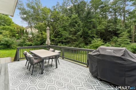 10 Pearl Street Newtown CT 06482