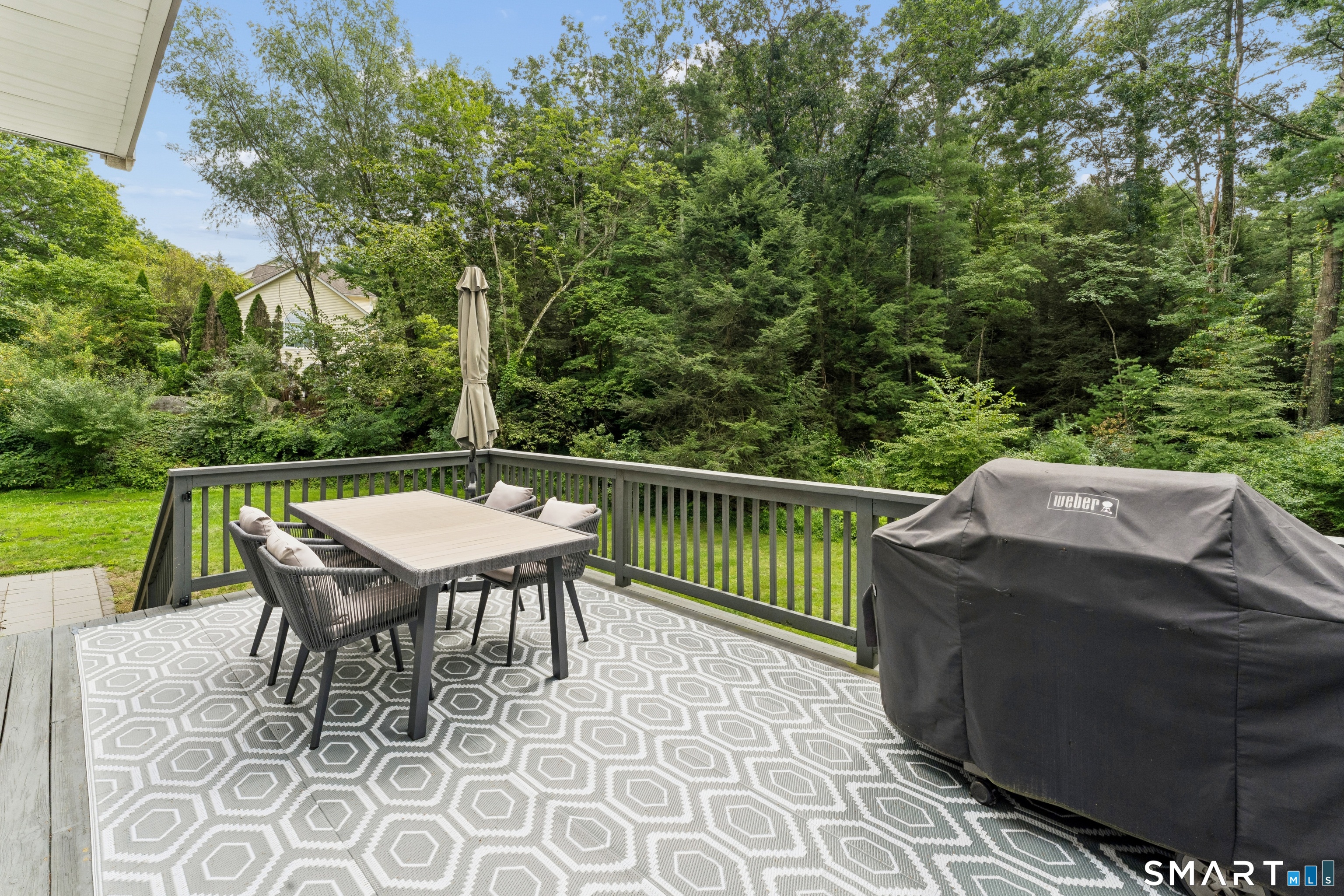 10 Pearl Street Newtown CT 06482