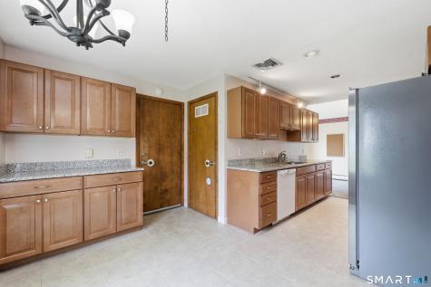 145 Sunnyfield Drive Windsor CT 06095