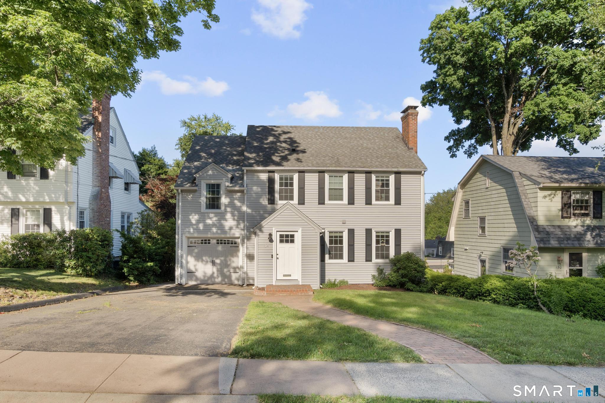 154 Clifton Avenue West Hartford CT 06107