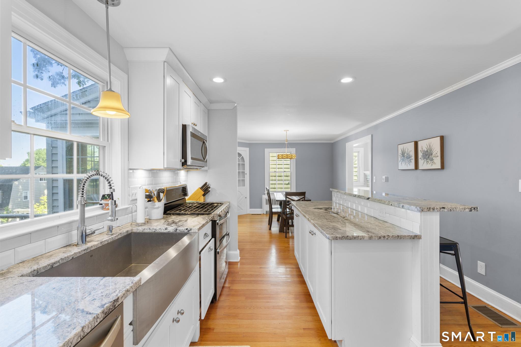 154 Clifton Avenue West Hartford CT 06107