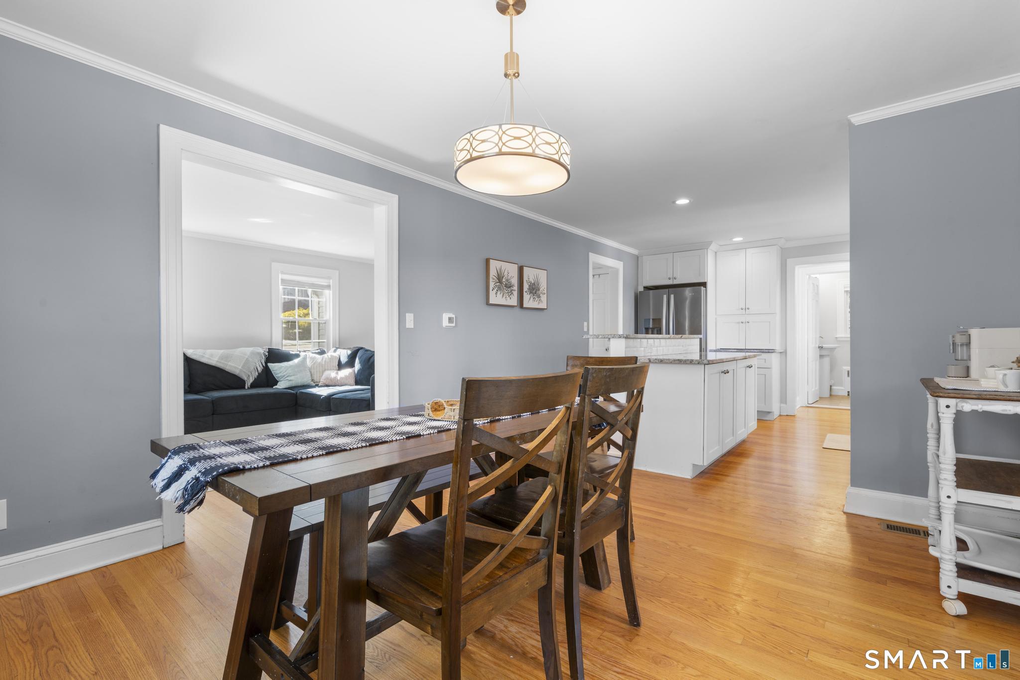 154 Clifton Avenue West Hartford CT 06107