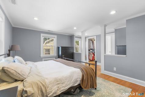 154 Clifton Avenue West Hartford CT 06107