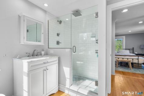 154 Clifton Avenue West Hartford CT 06107