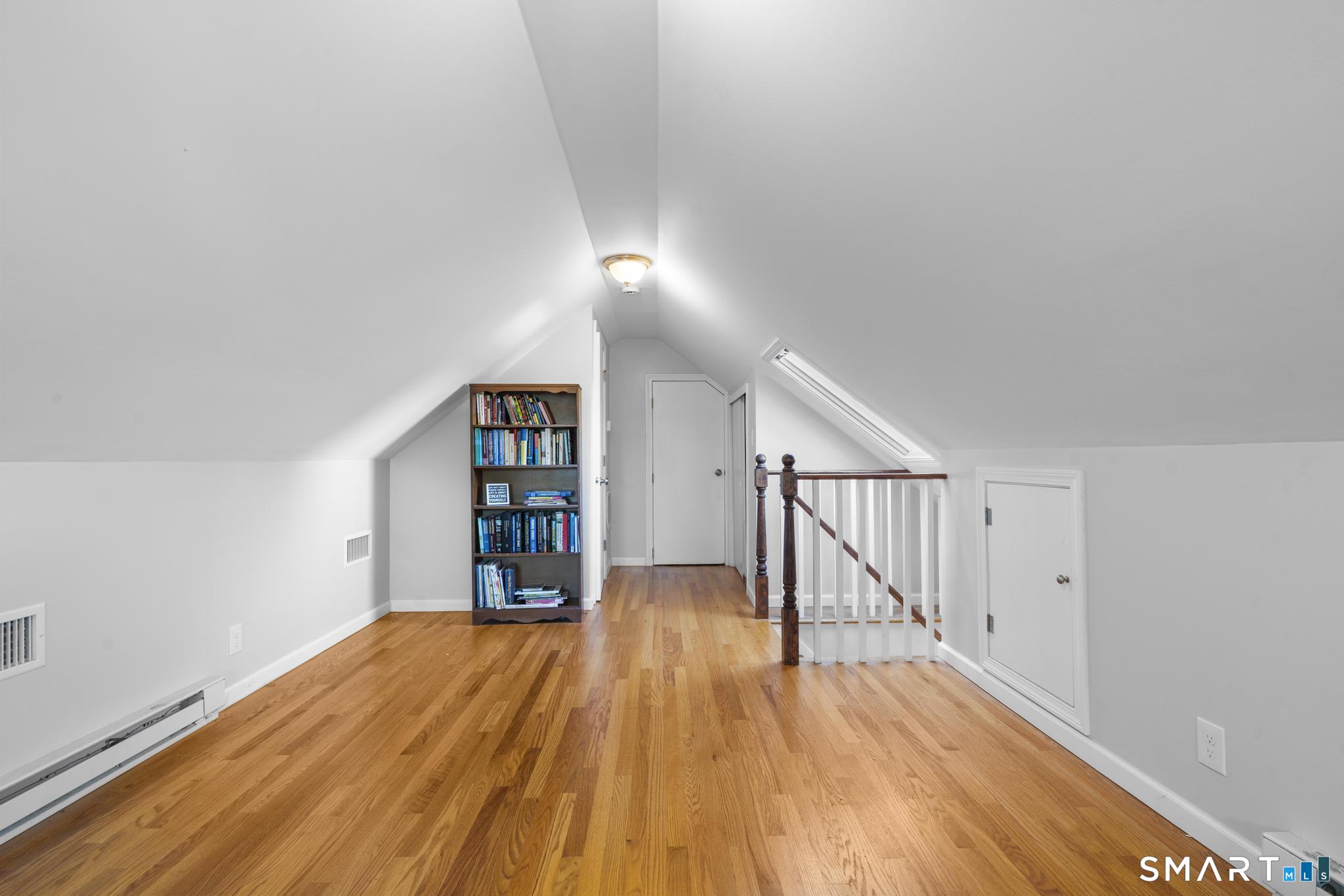154 Clifton Avenue West Hartford CT 06107