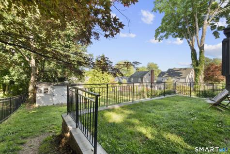 154 Clifton Avenue West Hartford CT 06107