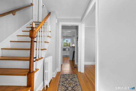154 Clifton Avenue West Hartford CT 06107