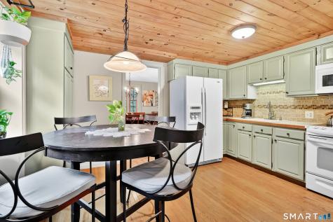 16 Fawn Drive Granby CT 06035