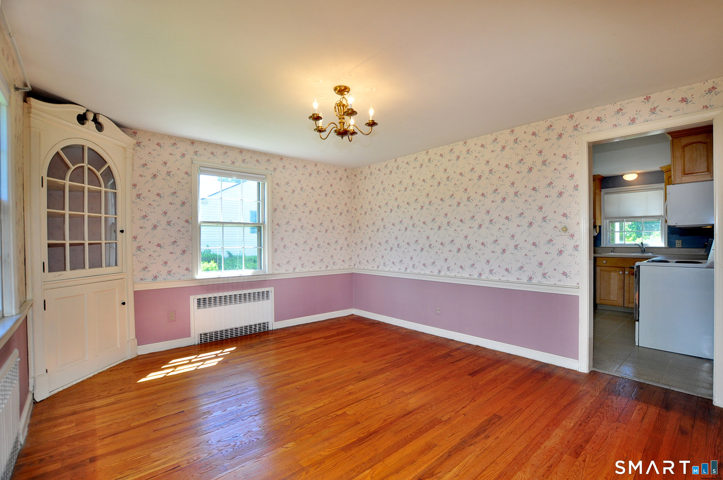 291 Bloomfield Avenue Windsor CT 06095