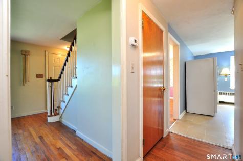 291 Bloomfield Avenue Windsor CT 06095