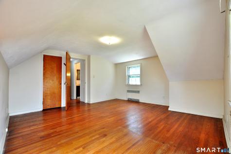 291 Bloomfield Avenue Windsor CT 06095