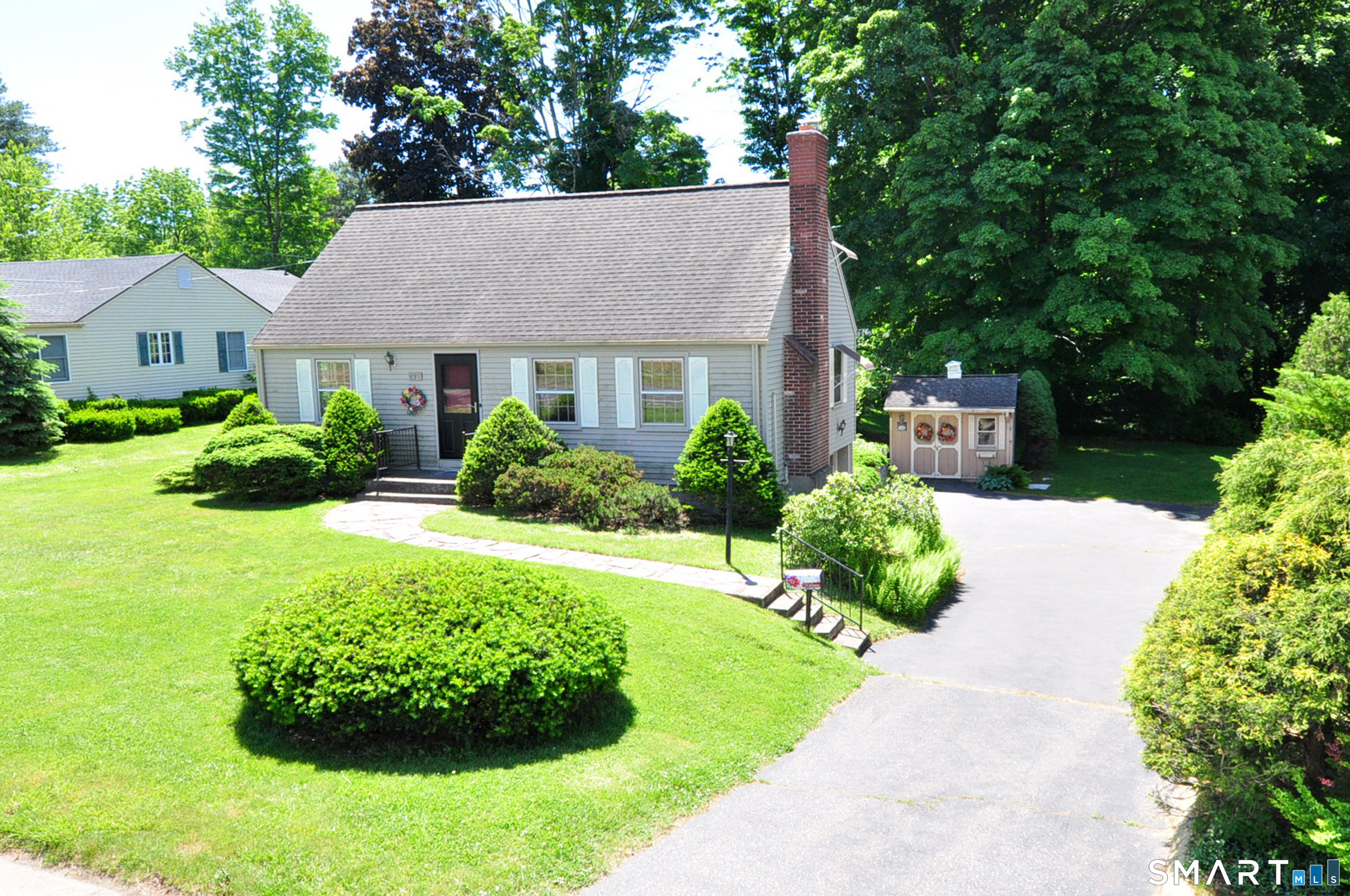 291 Bloomfield Avenue Windsor CT 06095