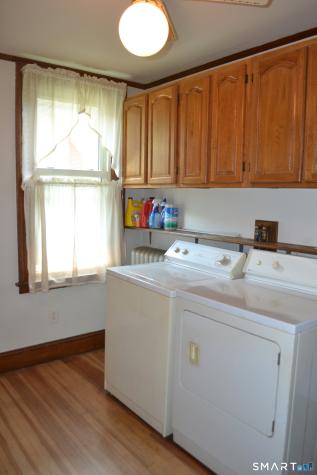 284 Deerfield Road Windsor CT 06095