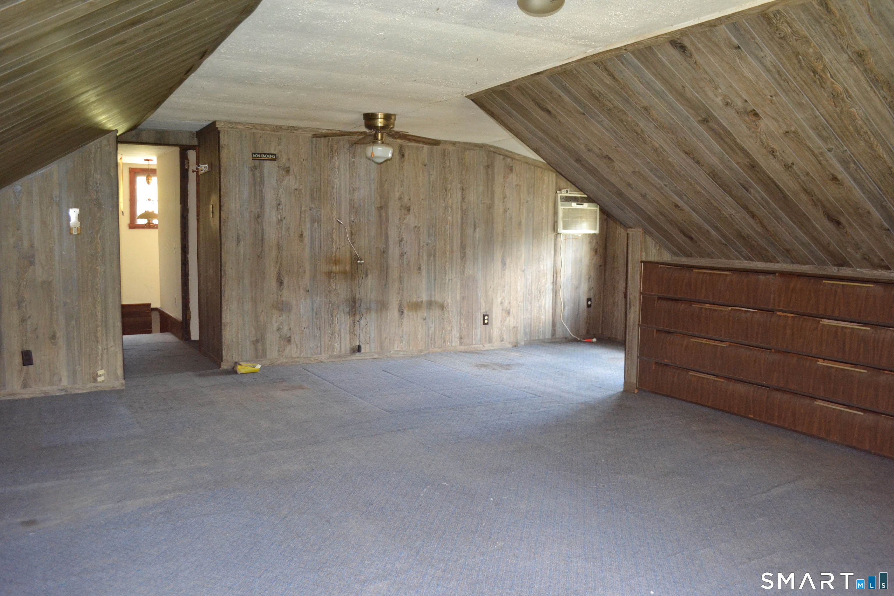 284 Deerfield Road Windsor CT 06095