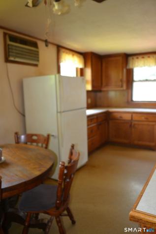 284 Deerfield Road Windsor CT 06095