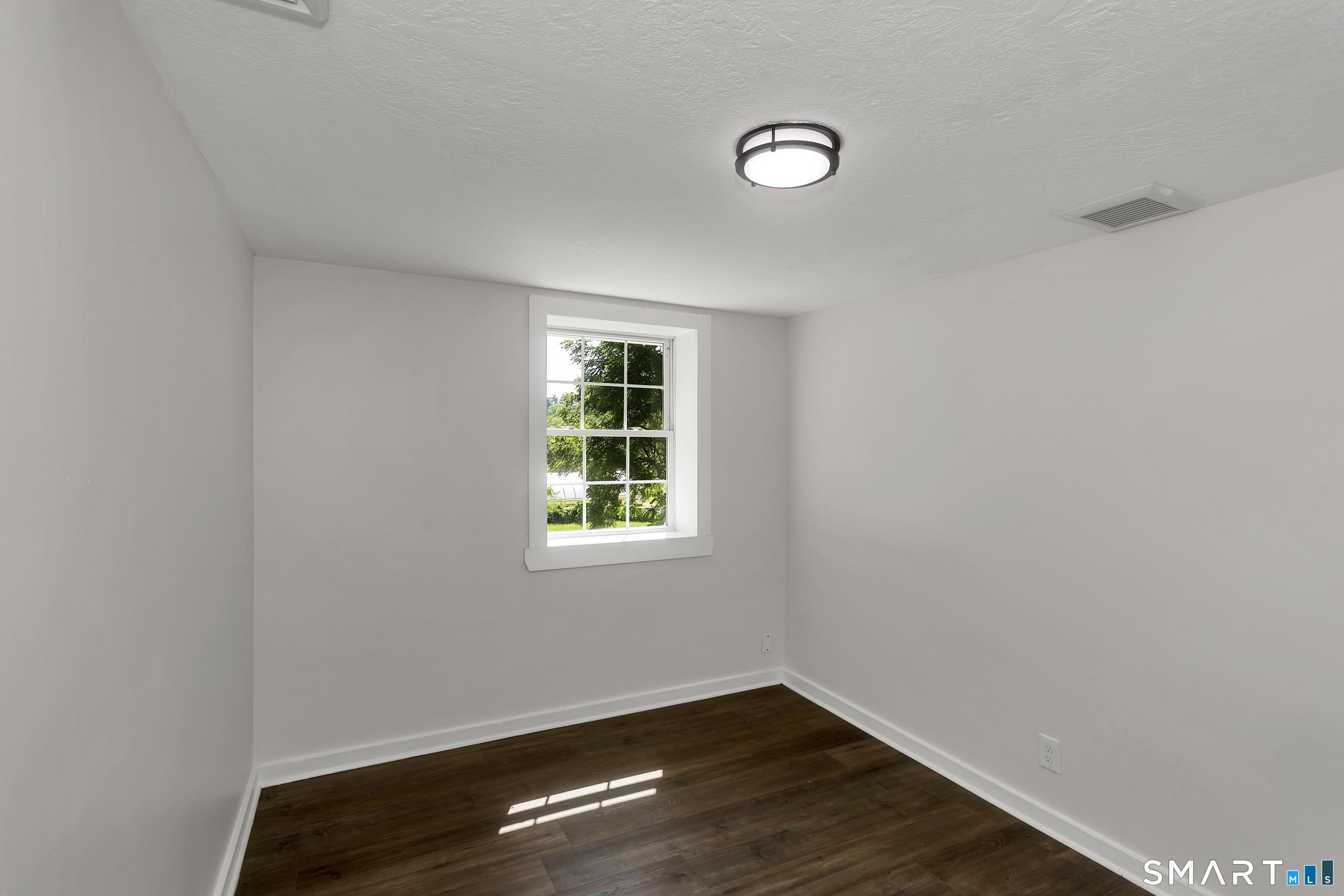 17 Congamond Road Southwick MA 01077