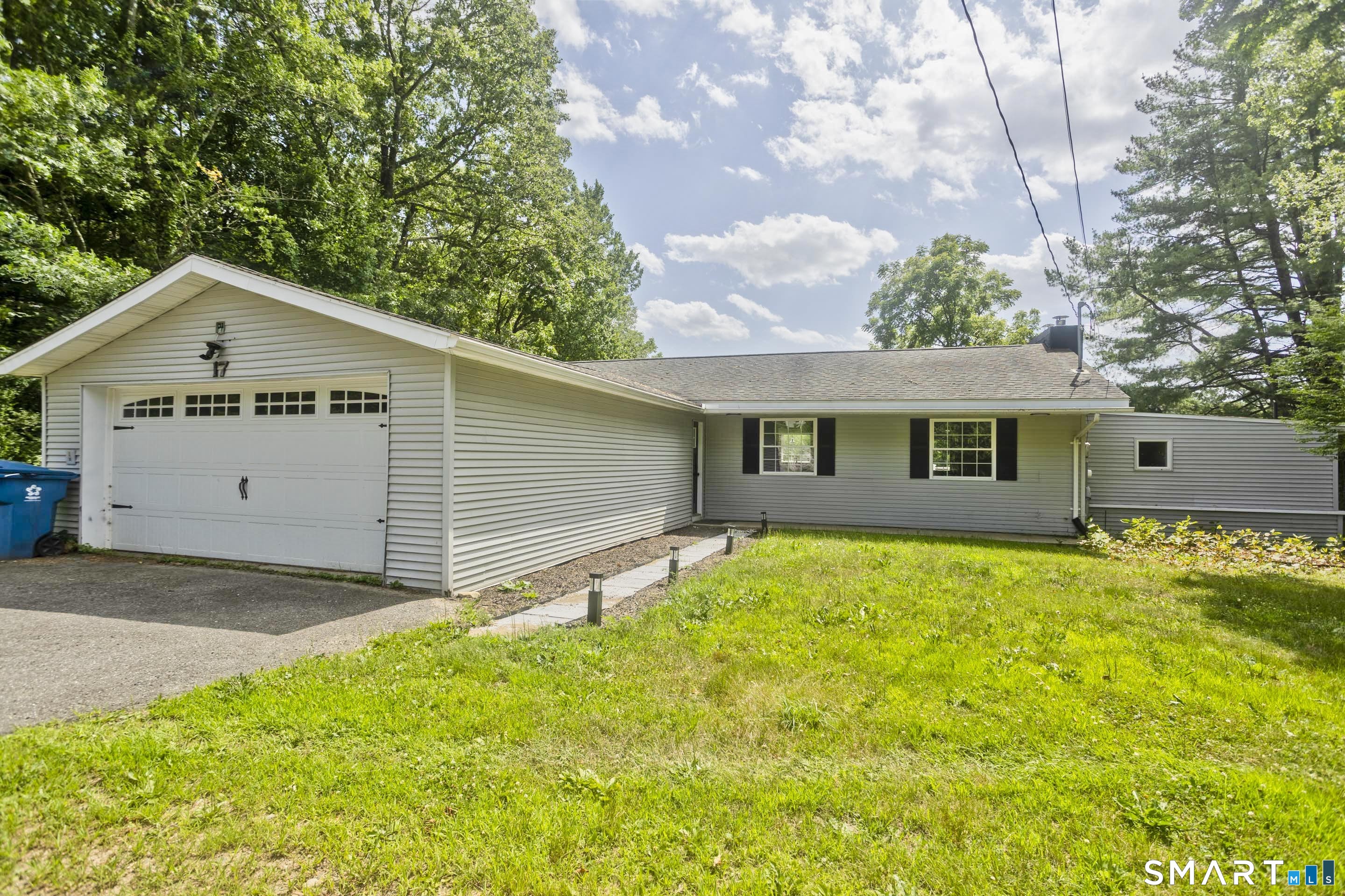 17 Congamond Road Southwick MA 01077