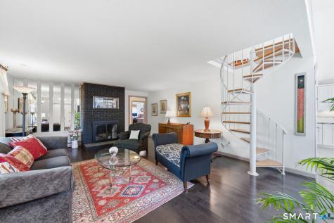 89 Mohegan Drive West Hartford CT 06117