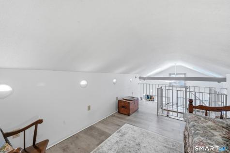 89 Mohegan Drive West Hartford CT 06117