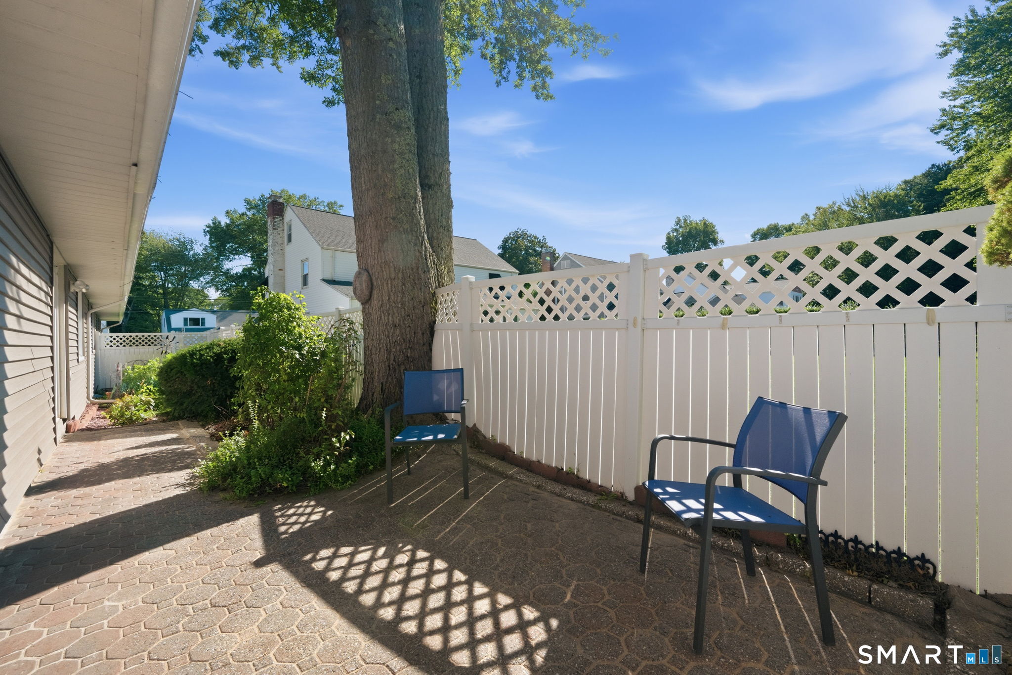 89 Mohegan Drive West Hartford CT 06117
