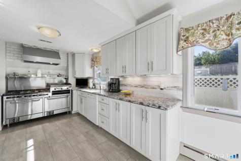89 Mohegan Drive West Hartford CT 06117