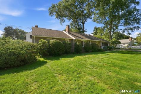 89 Mohegan Drive West Hartford CT 06117