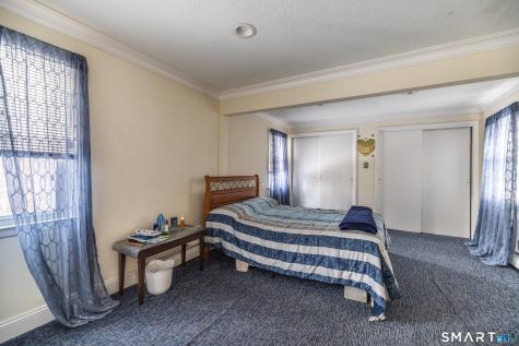 46 Oakleaf Street Bridgeport CT 06606